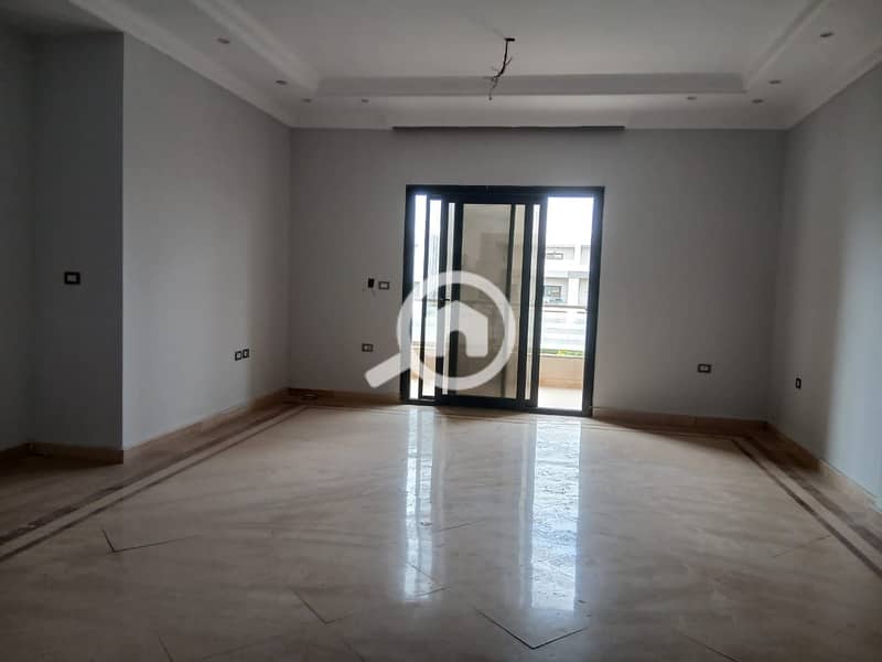 7 c23fef9b-7794-4f75-837d-d2d1ec3bc806. jpg