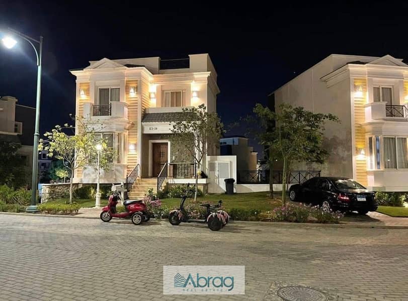 9 541275688_727563353653685_5515550874389438379_n. jpg