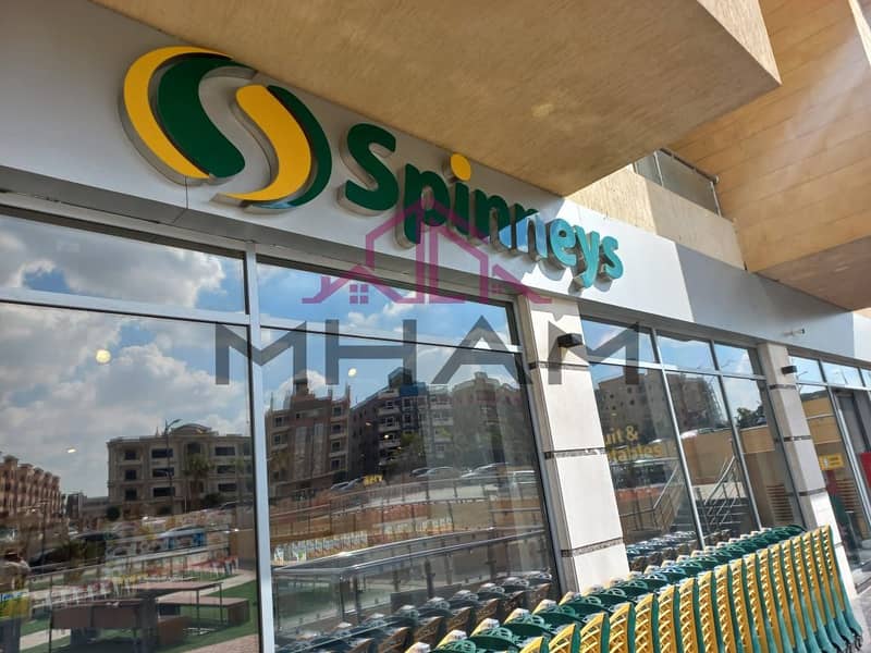 8 photo_5787449460949453664_y. jpg