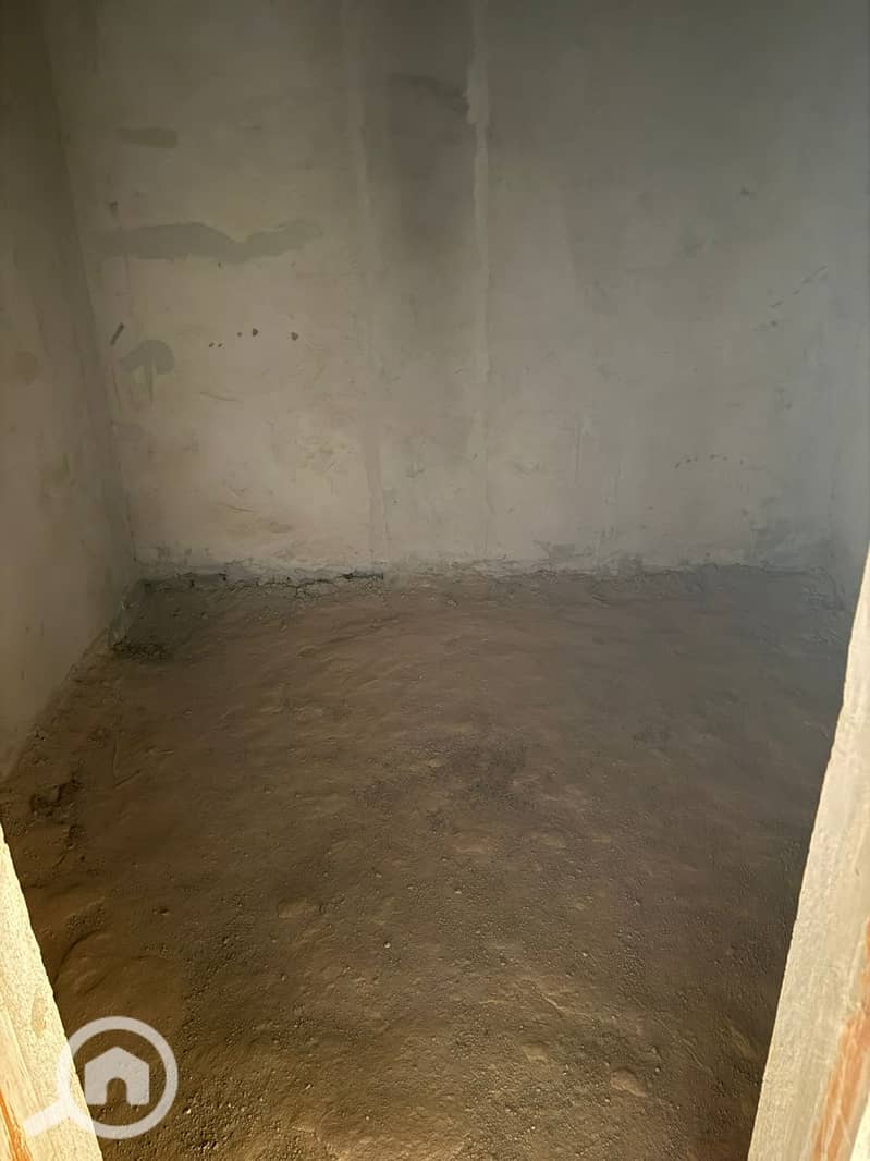 9 WhatsApp Image 2025-08-23 at 4.40. 16 PM (2). jpeg