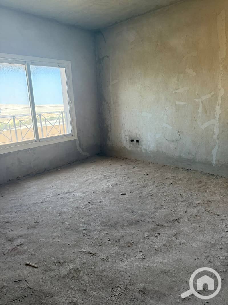 10 WhatsApp Image 2025-08-23 at 4.40. 16 PM. jpeg