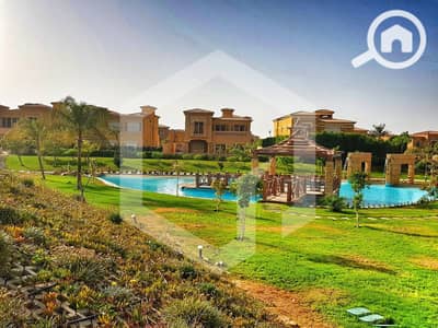 توين هاوس 4 غرف نوم للبيع في الشيخ زايد، الجيزة - Royal Meadows 3. jpg