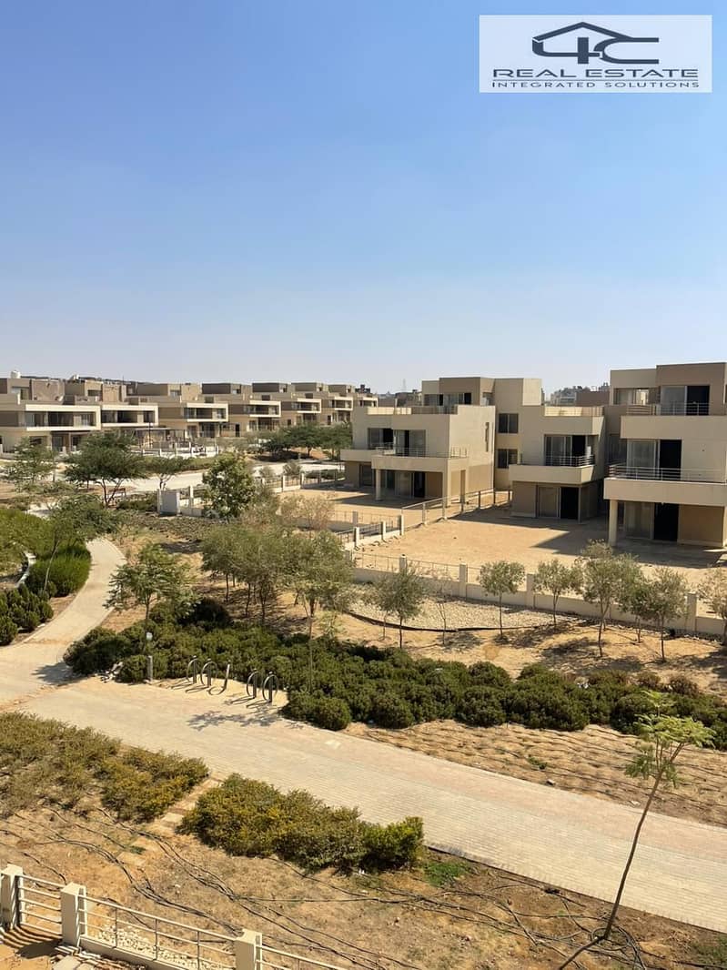 2 WhatsApp Image 2025-11-05 at 2.07. 04 PM. jpeg