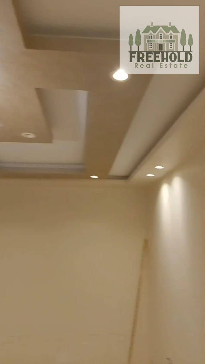 2 WhatsApp Image 2025-11-05 at 4.26. 48 PM (2). jpeg