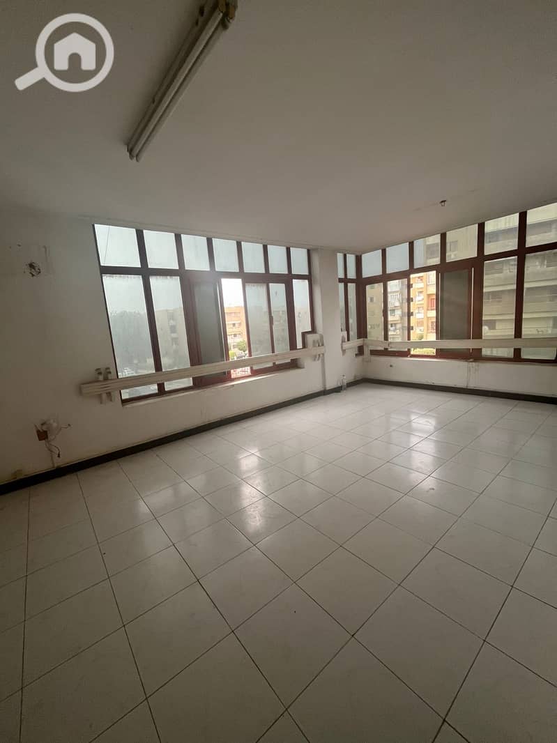 8 WhatsApp Image 2025-11-05 at 3.42. 56 PM. jpeg