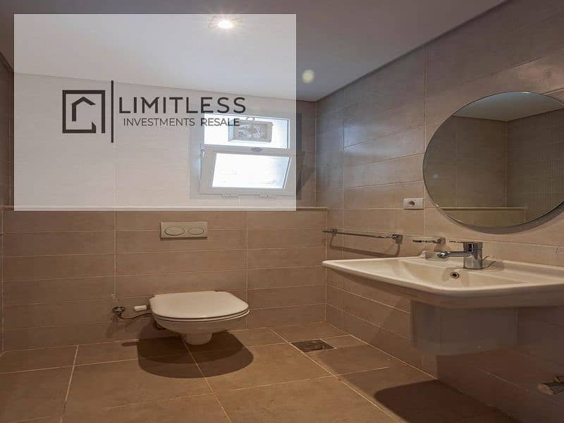 9 WhatsApp Image 2025-11-03 at 7.00. 06 PM (2)_800x600. jpg