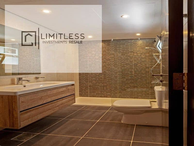 10 WhatsApp Image 2025-11-03 at 7.00. 12 PM (2)_800x600. jpg