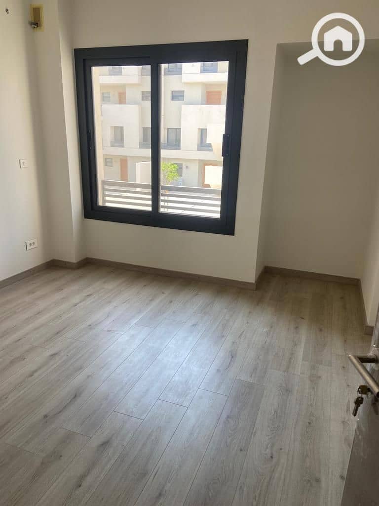 6 b5350675-ac48-4289-995e-5e46e08b1f1a. jpg