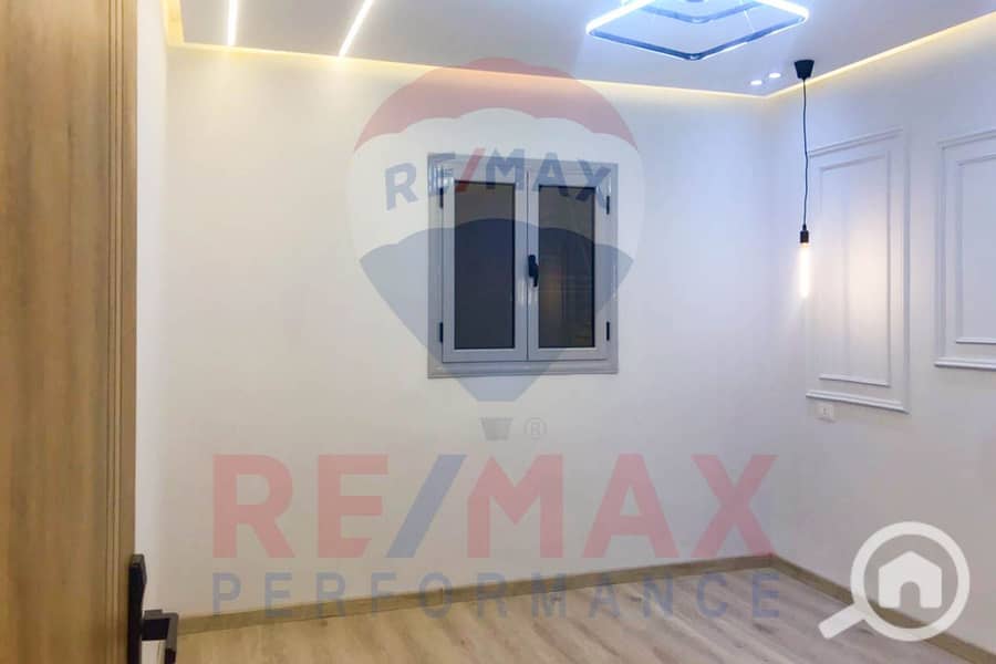 4 WhatsApp Image 2025-10-30 at 1.47. 39 PM. JPG