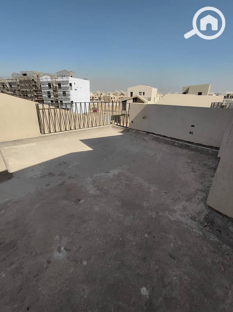 3 WhatsApp Image 2025-11-04 at 4.39. 22 PM (4). jpeg