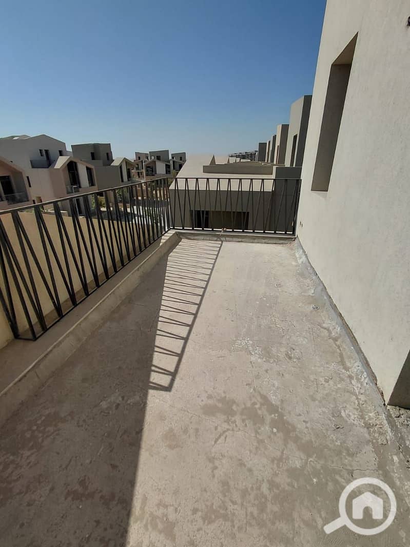 10 WhatsApp Image 2025-11-04 at 4.39. 22 PM (3). jpeg