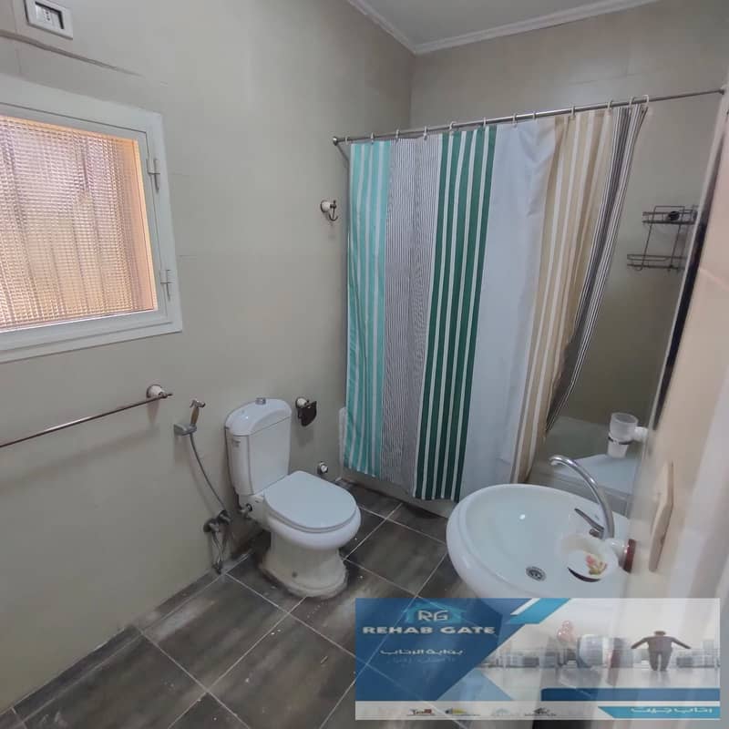 6 8b2d131f-80bd-4fe1-a2d1-7a1ae75b358a. jpg