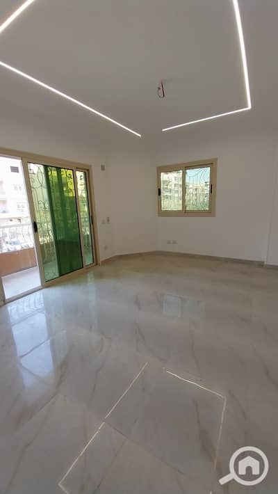 2 Bedroom Flat for Sale in 6th of October, Giza - WhatsApp Image 2025-04-30 at 18.55. 26_6ab066c8 - Copy. jpg