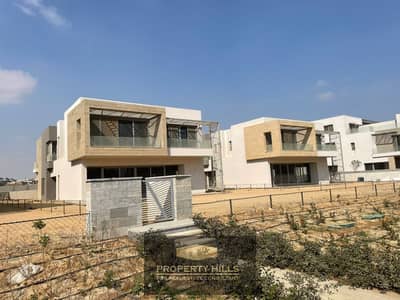 3 Bedroom Twin House for Sale in Sheikh Zayed, Giza - WhatsApp Image 2025-11-02 at 1.24. 27 PM (2). jpeg 3 Bedroom Twin House for Sale in Sheikh Zayed, Giza - WhatsApp Image 2025-11-02 at 1.24. 27 PM (2). jpeg