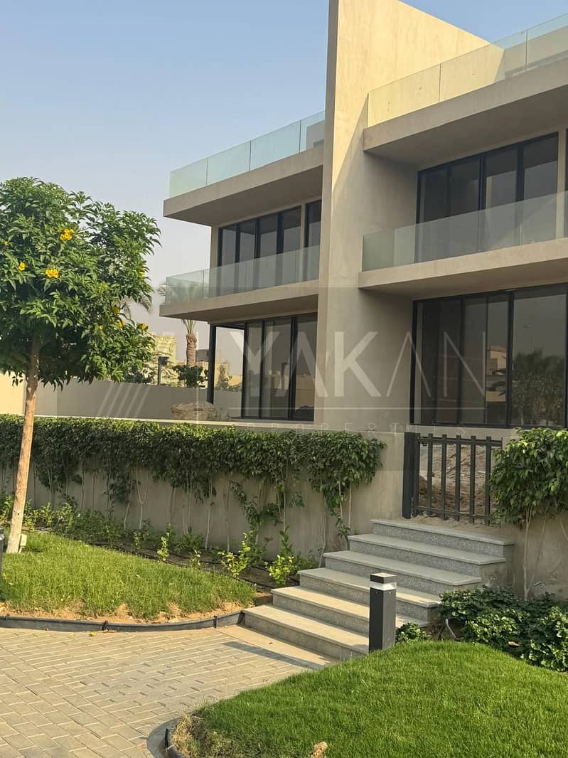 10 WhatsApp Image 2025-11-04 at 15.27. 04. jpeg