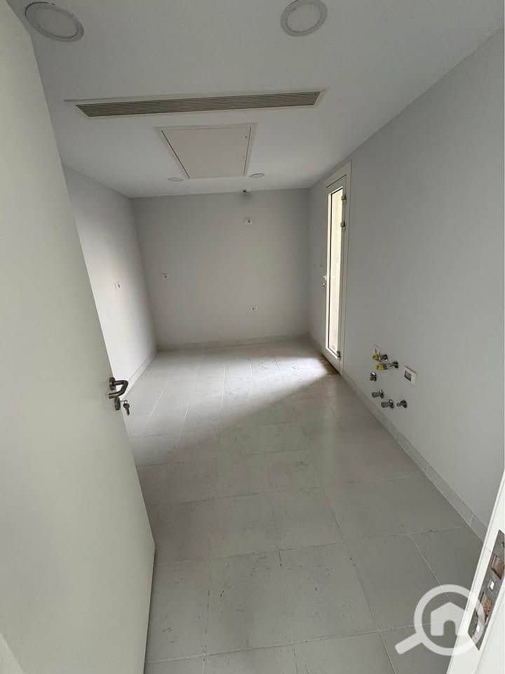 5 487962684_1292009668532911_2796936815925295503_n. jpg