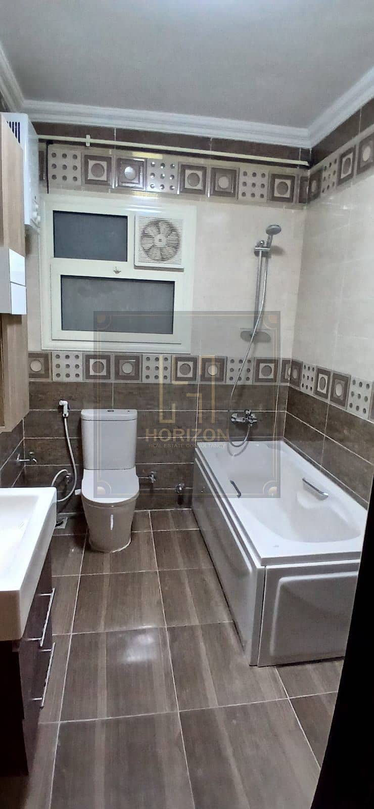 12 WhatsApp Image 2025-11-05 at 2.41. 15 PM. jpeg