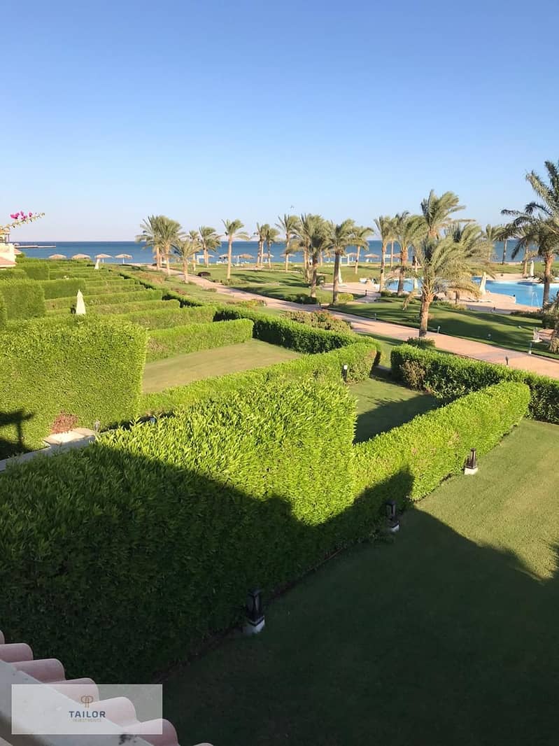 2 b27df921-2c63-4499-91b6-a2c9b9ea805f. jpeg