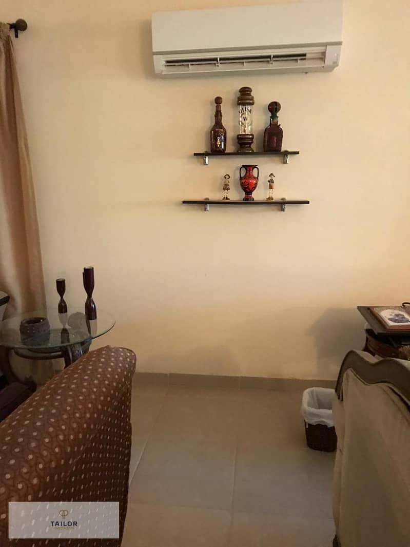 9 11585b4b-d410-4a18-be22-3de7dd25655b. jpeg