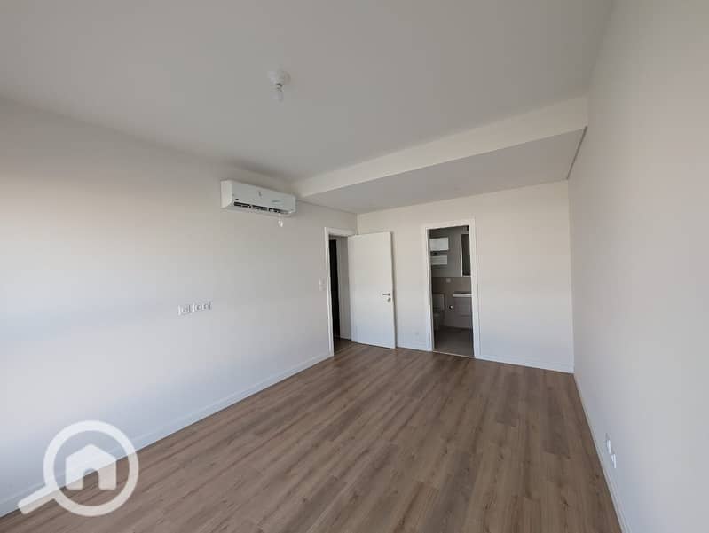 6 IMG-20251104-WA0410. jpg