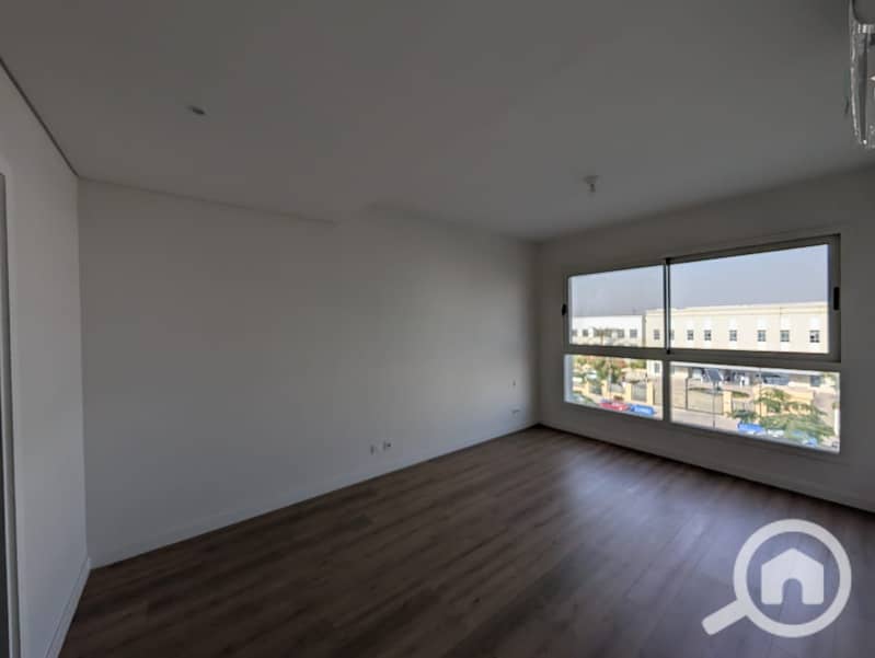 7 IMG-20251104-WA0352. jpg