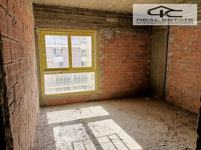 12 WhatsApp Image 2025-11-04 at 6.50. 32 PM. jpeg