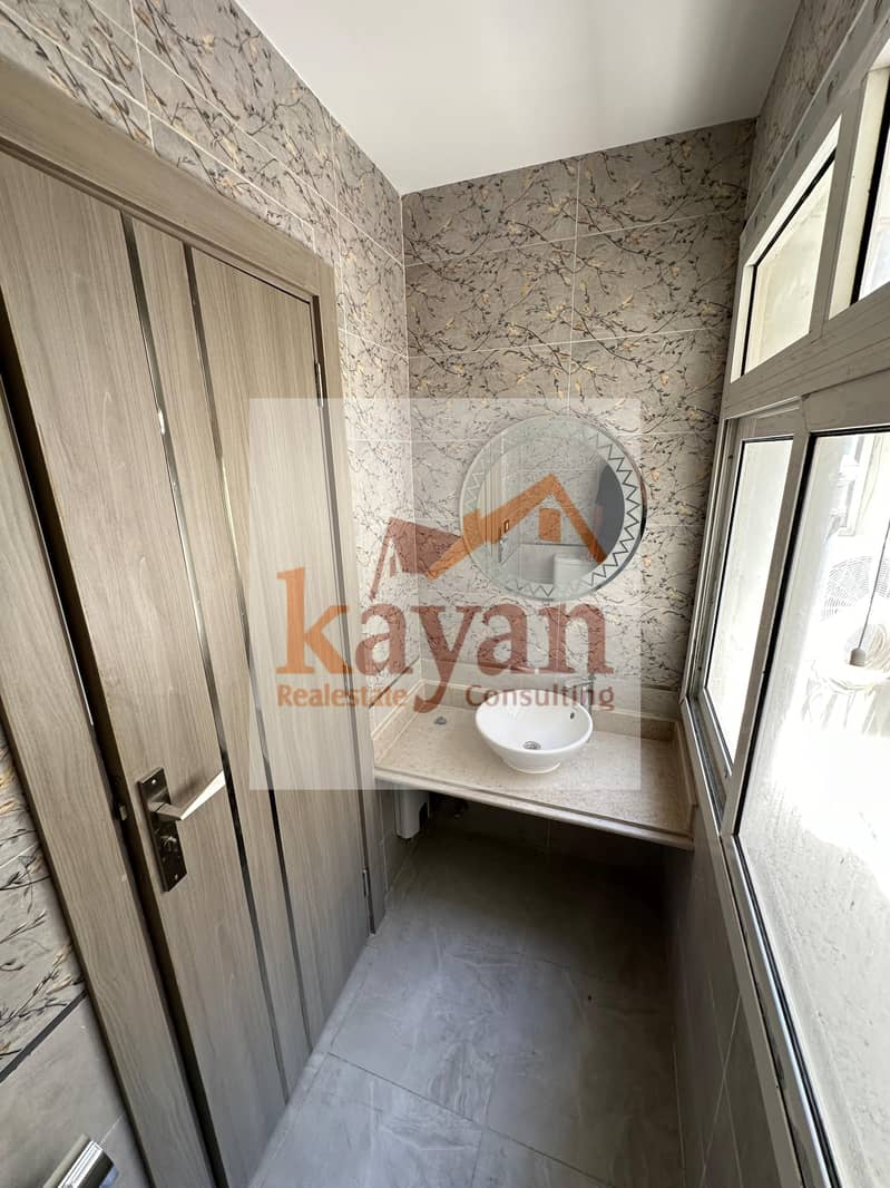 21 WhatsApp Image 2025-11-04 at 4.28. 18 PM. jpeg