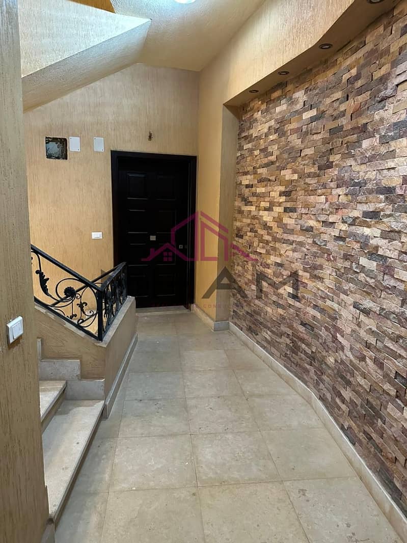 7 photo_6028318511169914277_y. jpg