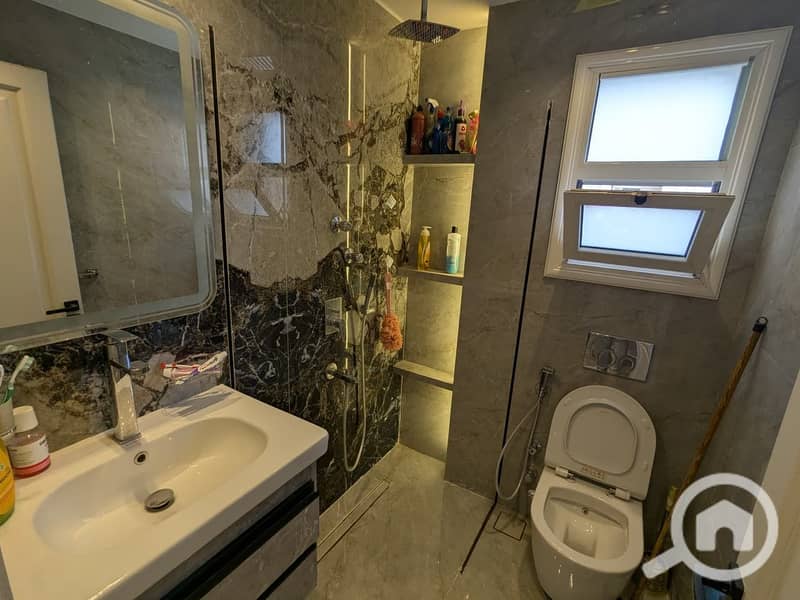 4 WhatsApp Image 2025-11-05 at 1.08. 45 PM. jpeg