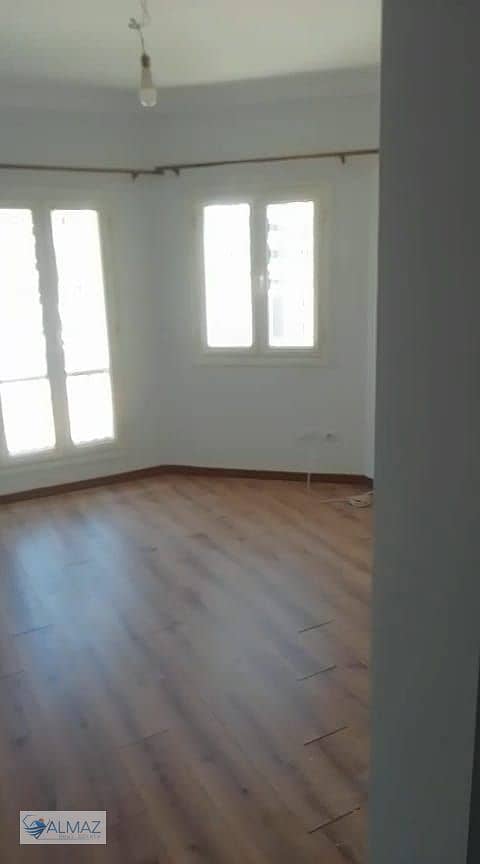 4 WhatsApp Image 2025-11-05 at 4.59. 12 PM. jpeg