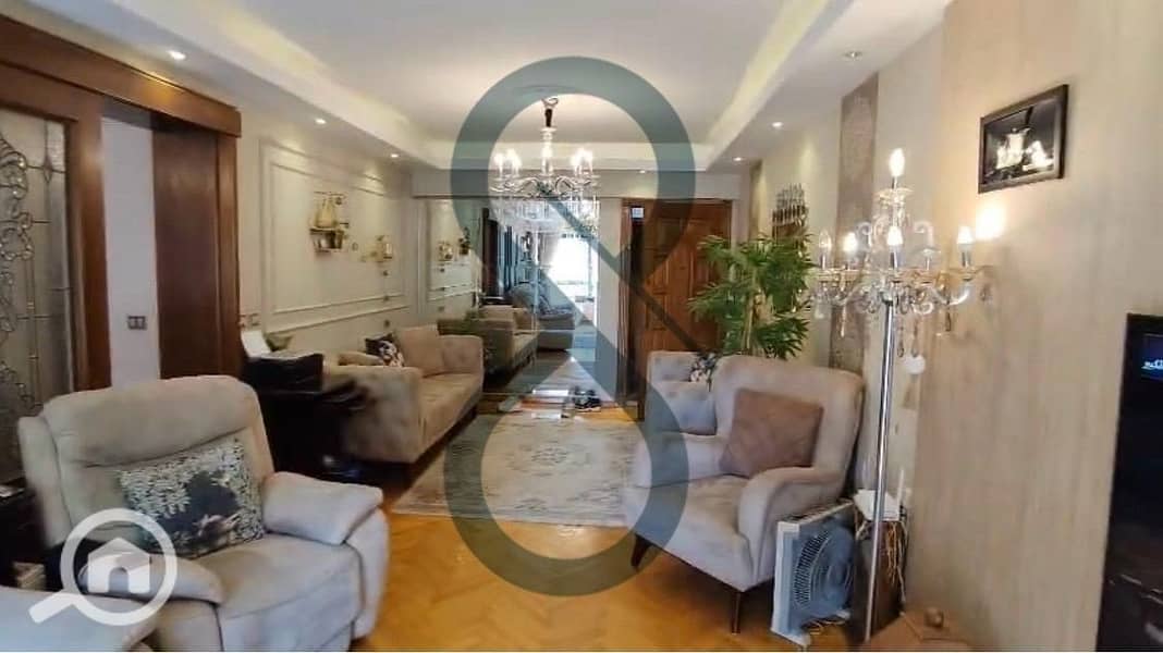 3 PHOTO-2025-11-04-18-01-59 2. jpeg