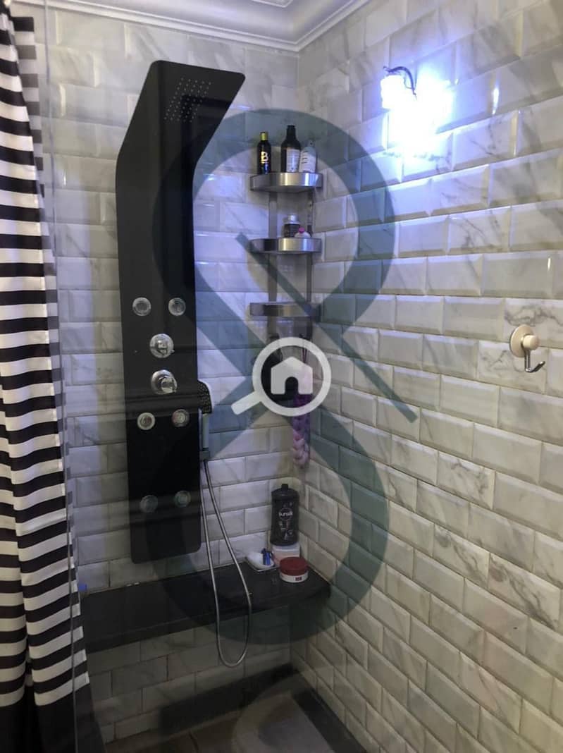 12 PHOTO-2025-11-04-18-01-59 3. jpeg