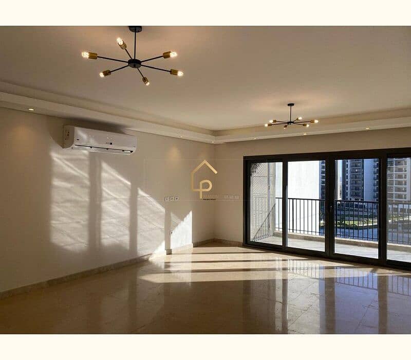 4 547378817_4164043843923066_8871085677891740501_n. jpg