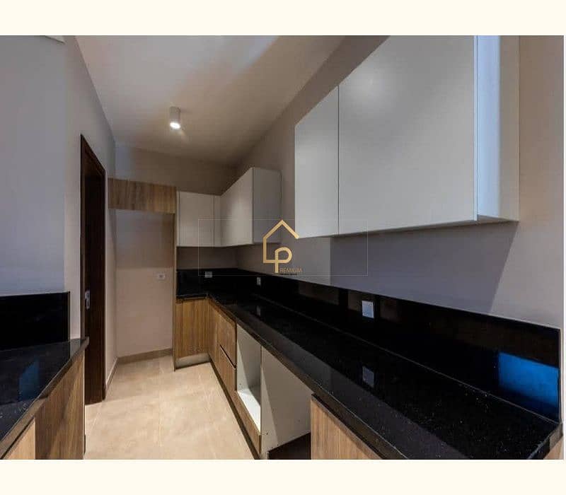 8 WhatsApp Image 2025-09-25 at 6.08. 02 PM (2). jpg