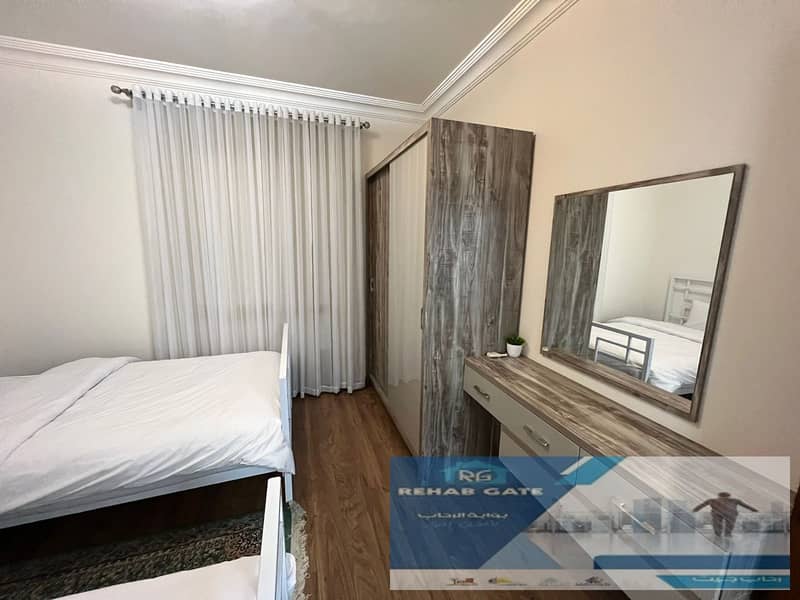 6 720e1933-858f-4441-8cd9-e9f4342d1957. jpg