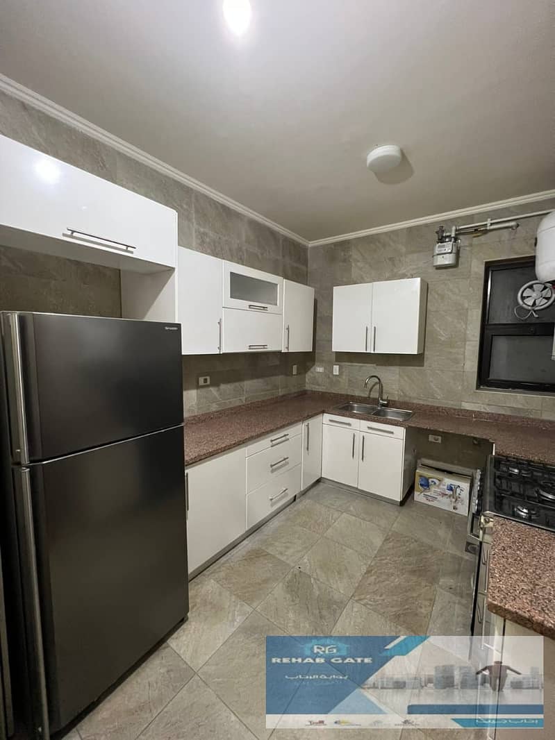 8 f48b175a-d284-4913-a970-efcdbe6f757c. jpg