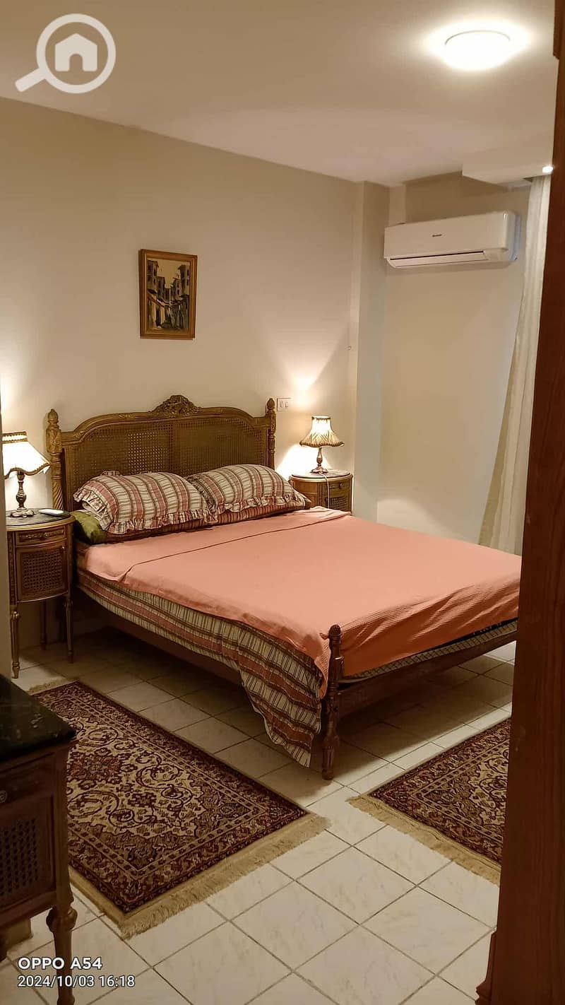 10 d2272bb8-aaff-460a-b2c7-85256f50d669. jpeg