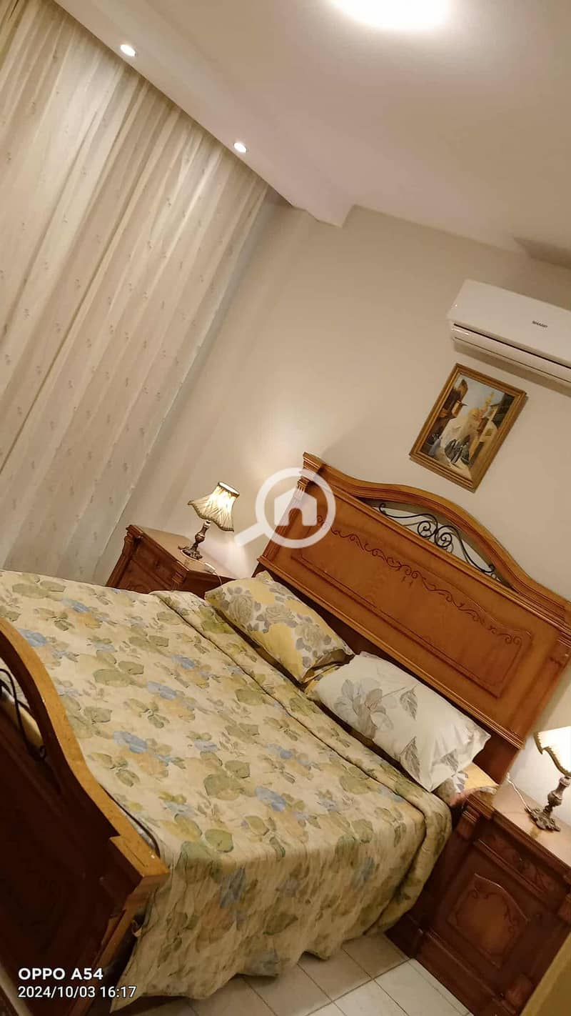 13 45bf2aad-0c5a-484a-ab17-2d75893c635a. jpeg