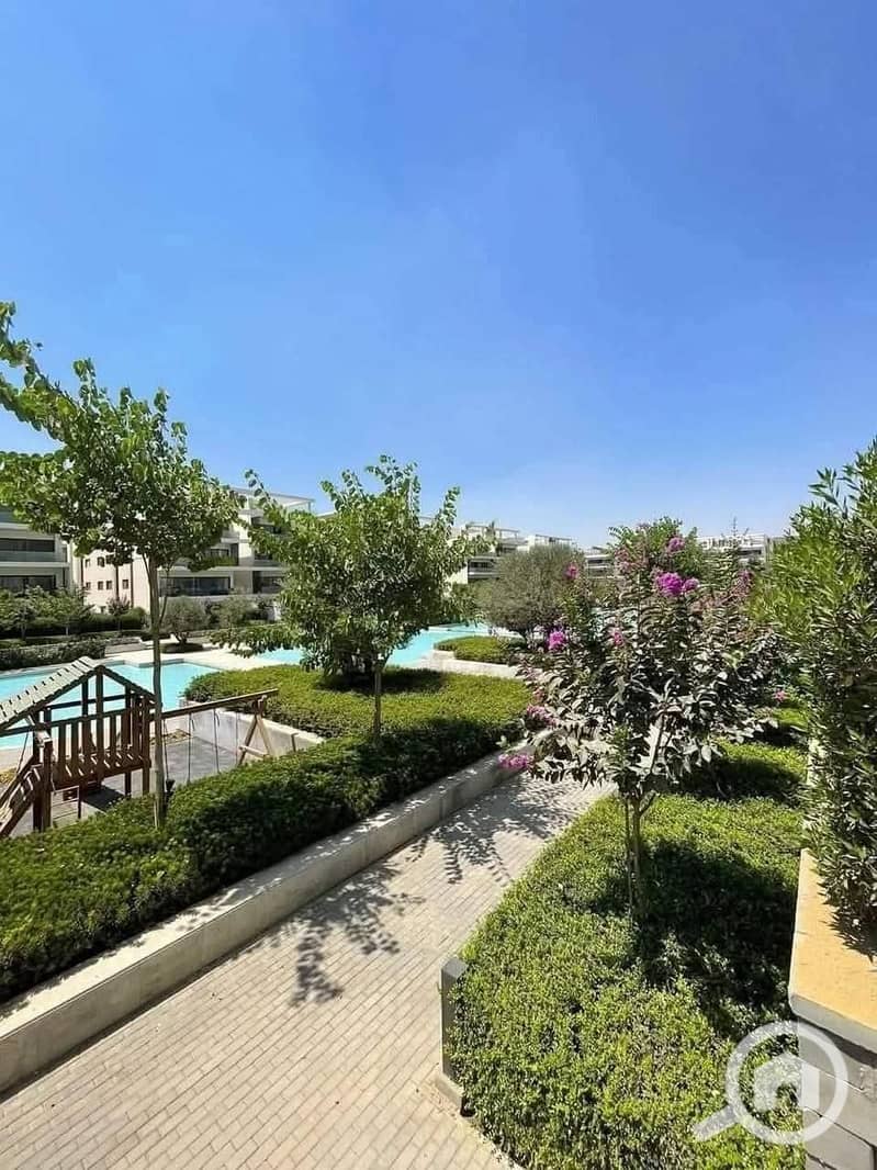 6 8bec6d7b-1419-4b44-a118-91de2fad083d. jpg