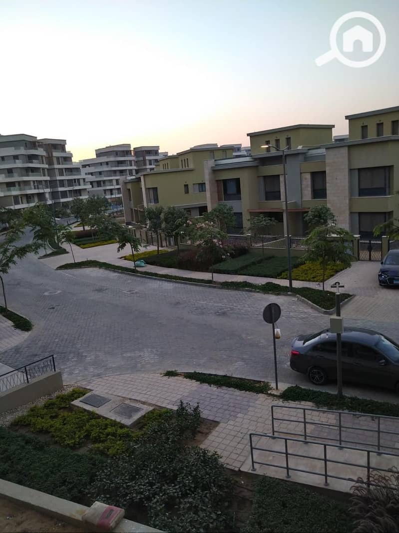 3 1be96f47-b98a-4e26-8123-3c9bf1e16800. jpeg