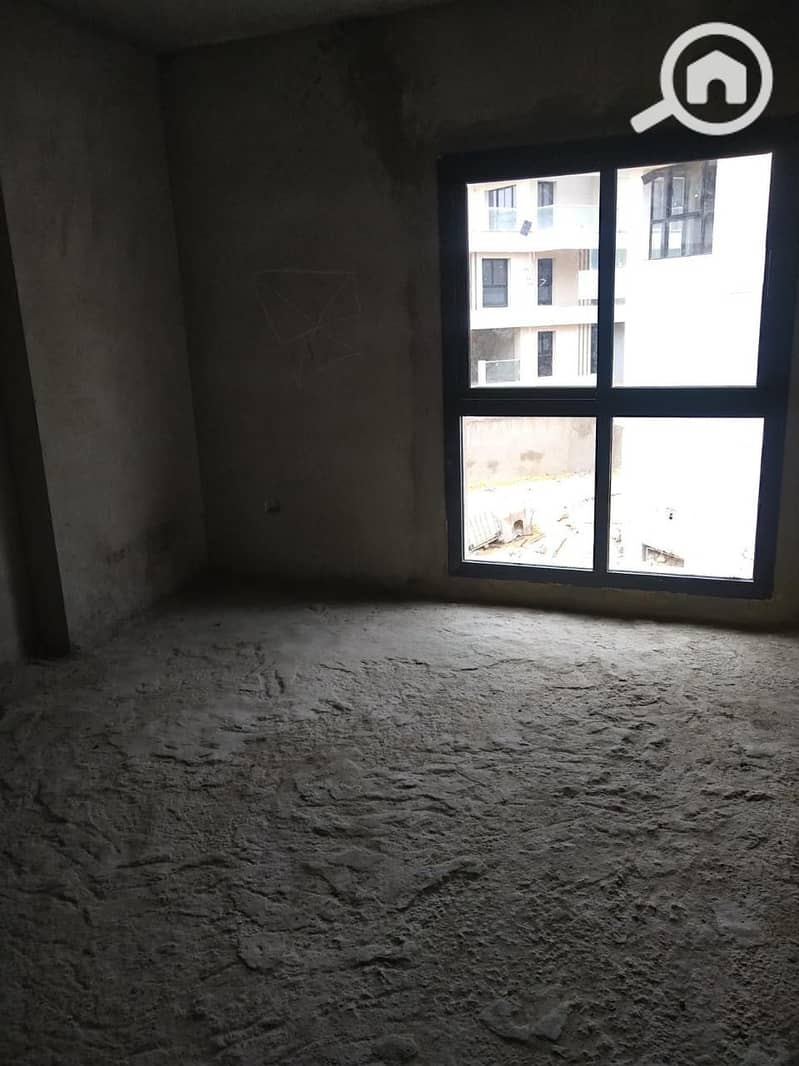 8 1a31ef99-cb74-4c86-842f-e98e8078715c. jpeg