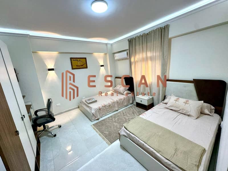 10 U404271 (15). jpg