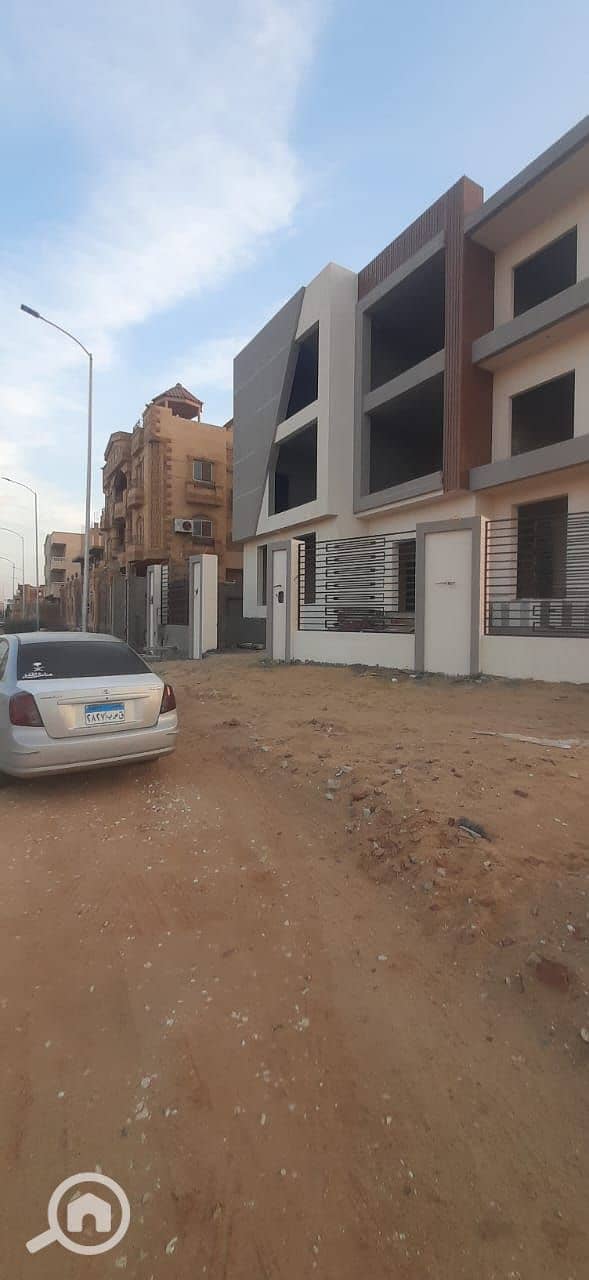 3 WhatsApp Image 2025-10-24 at 12.23. 55 AM (1). jpeg