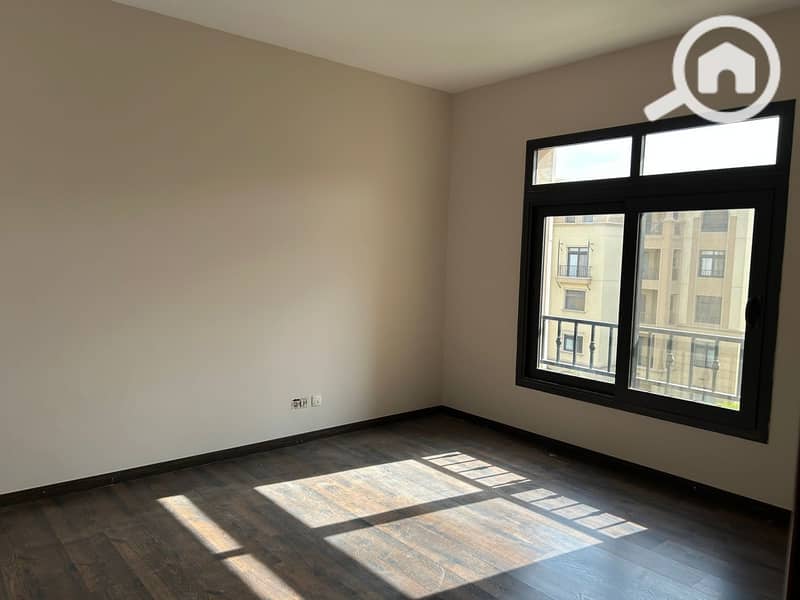 16 122a417b-ae3c-4745-8e37-cfb9bc10ecb8. jpeg