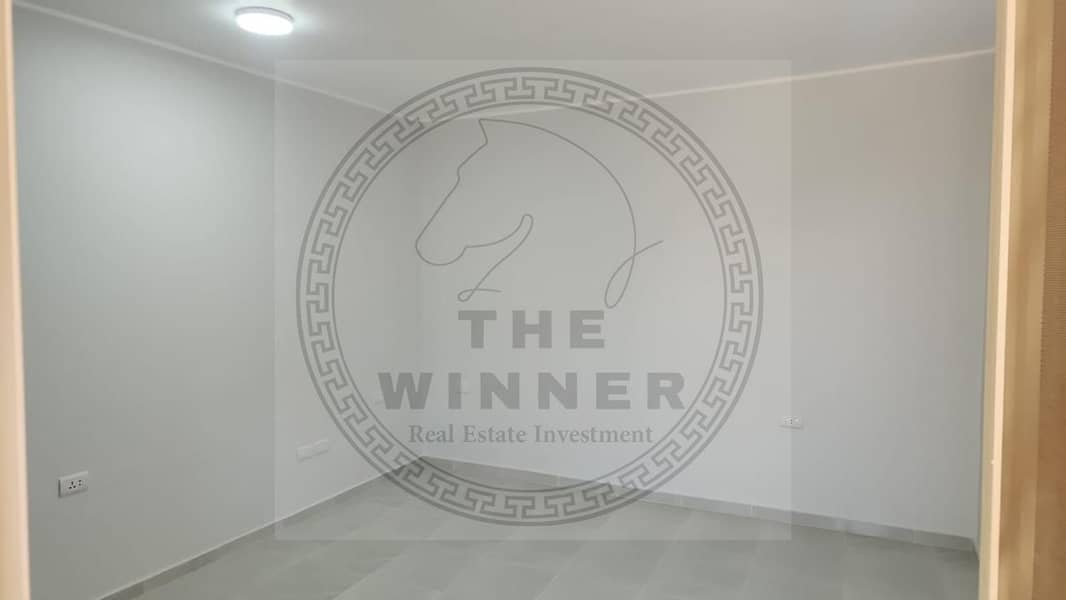 18 WhatsApp Image 2025-10-28 at 3.50. 21 PM (2). jpeg