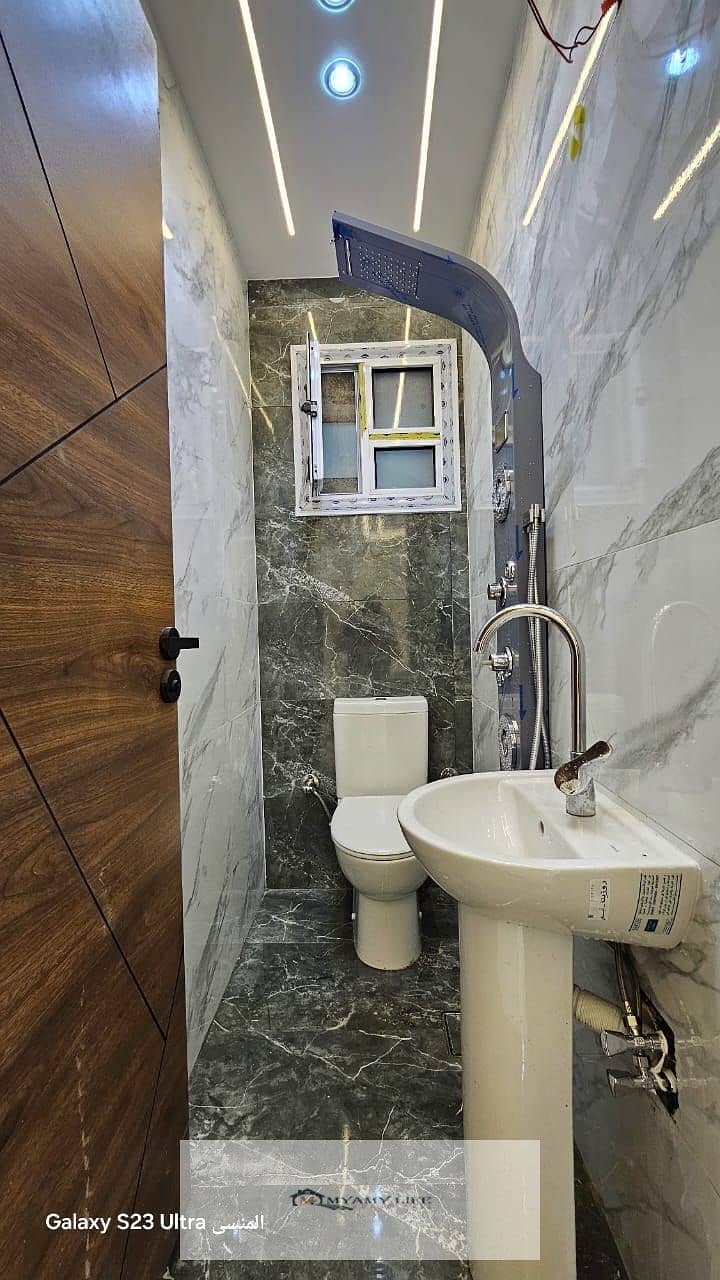 3 WhatsApp Image 2025-11-05 at 10.57. 21 AM (2). jpeg