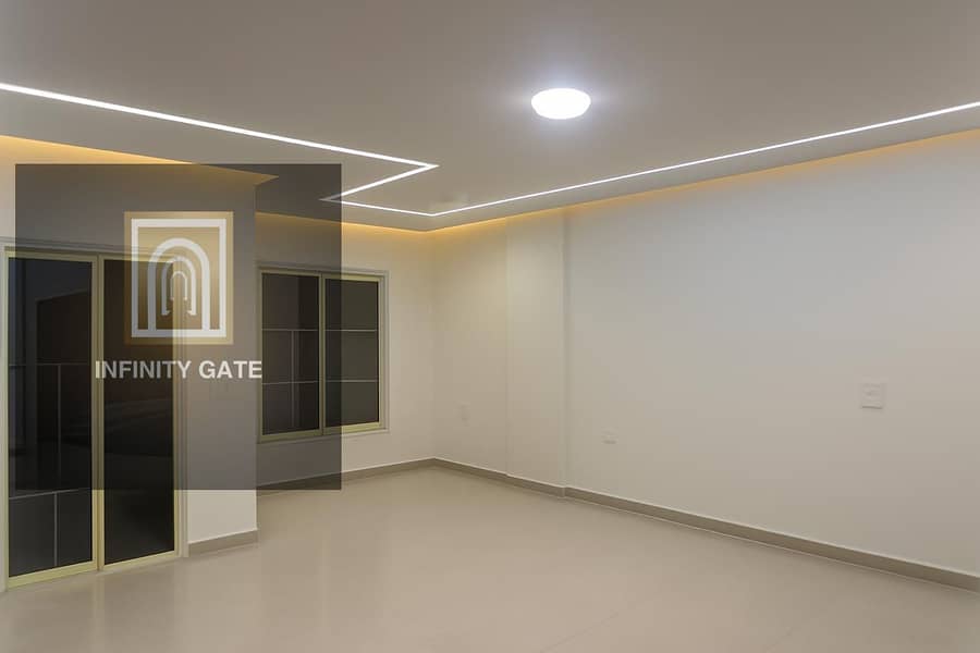 3 WhatsApp Image 2025-10-05 at 6.13. 44 PM (3). jpeg