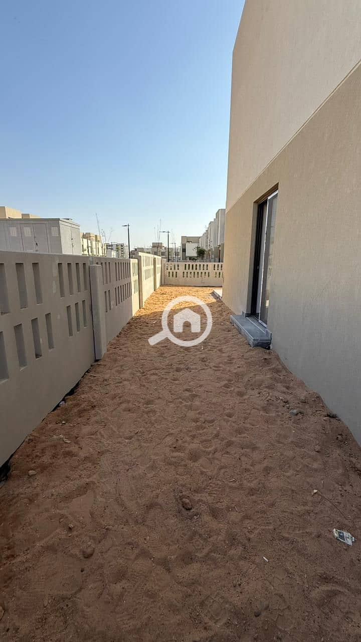 9 WhatsApp Image 2025-10-27 at 2.05. 00 PM (2). jpeg