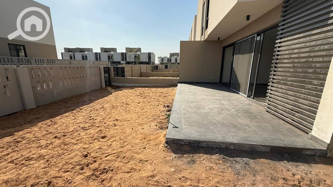 11 WhatsApp Image 2025-10-27 at 2.05. 01 PM. jpeg