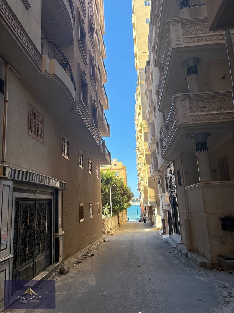 6 WhatsApp Image 2025-11-05 at 17.05. 14_a4ca7de8. jpg